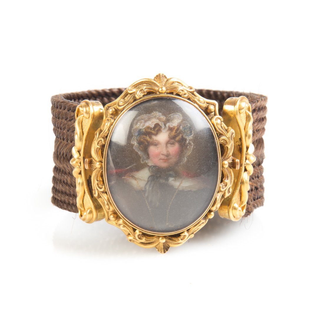 A Victorian Interchangable Portrait & Bracelet Set (1 of 4)
