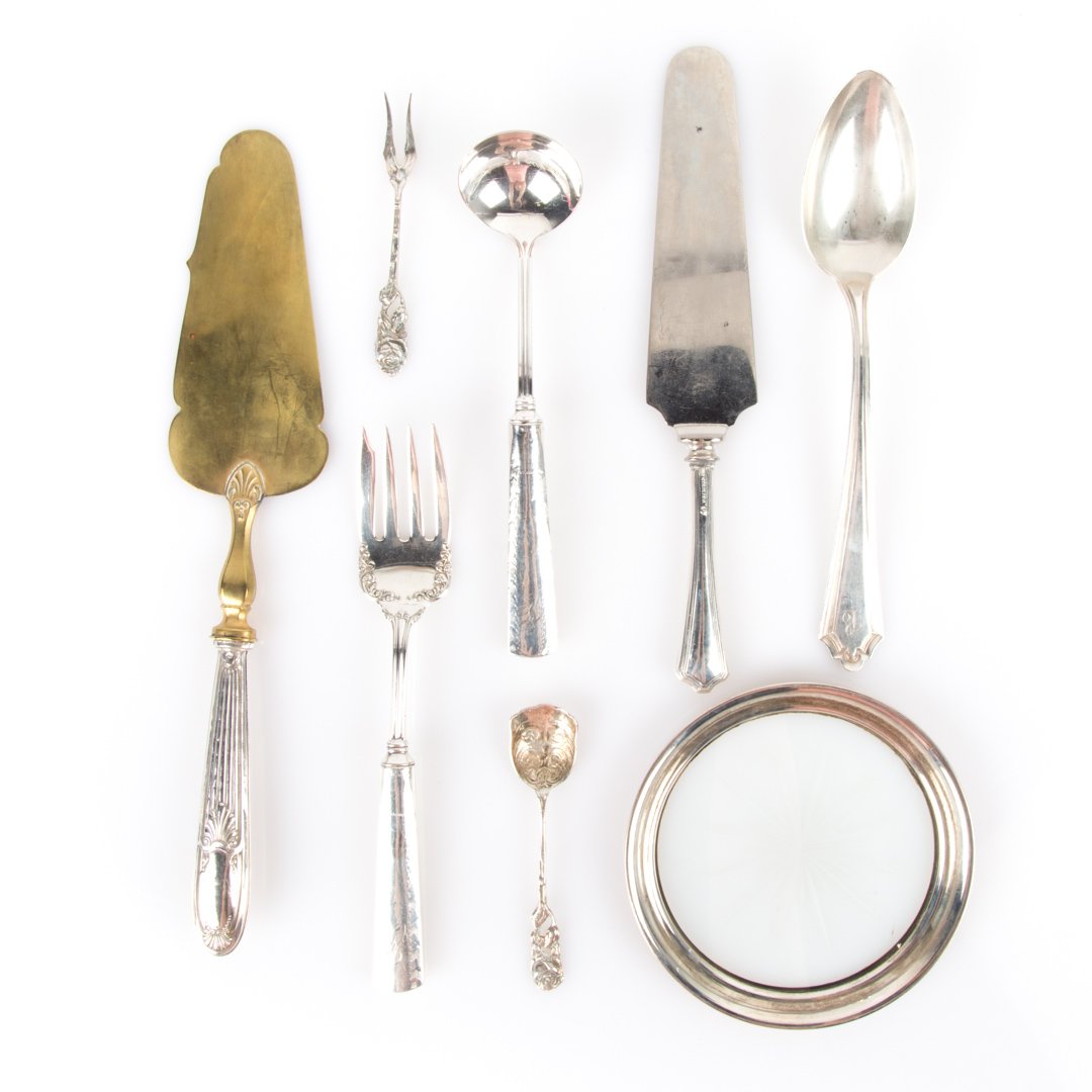 Sterling handled and other flatware serving pieces (1 of 6)