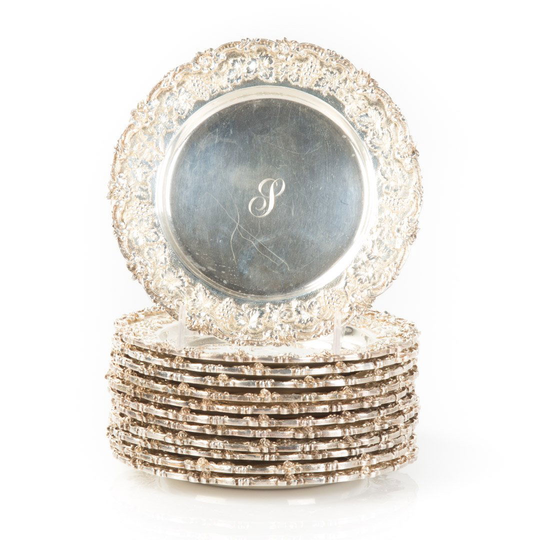 12 Kirk repousse sterling bread & butter plates (1 of 5)