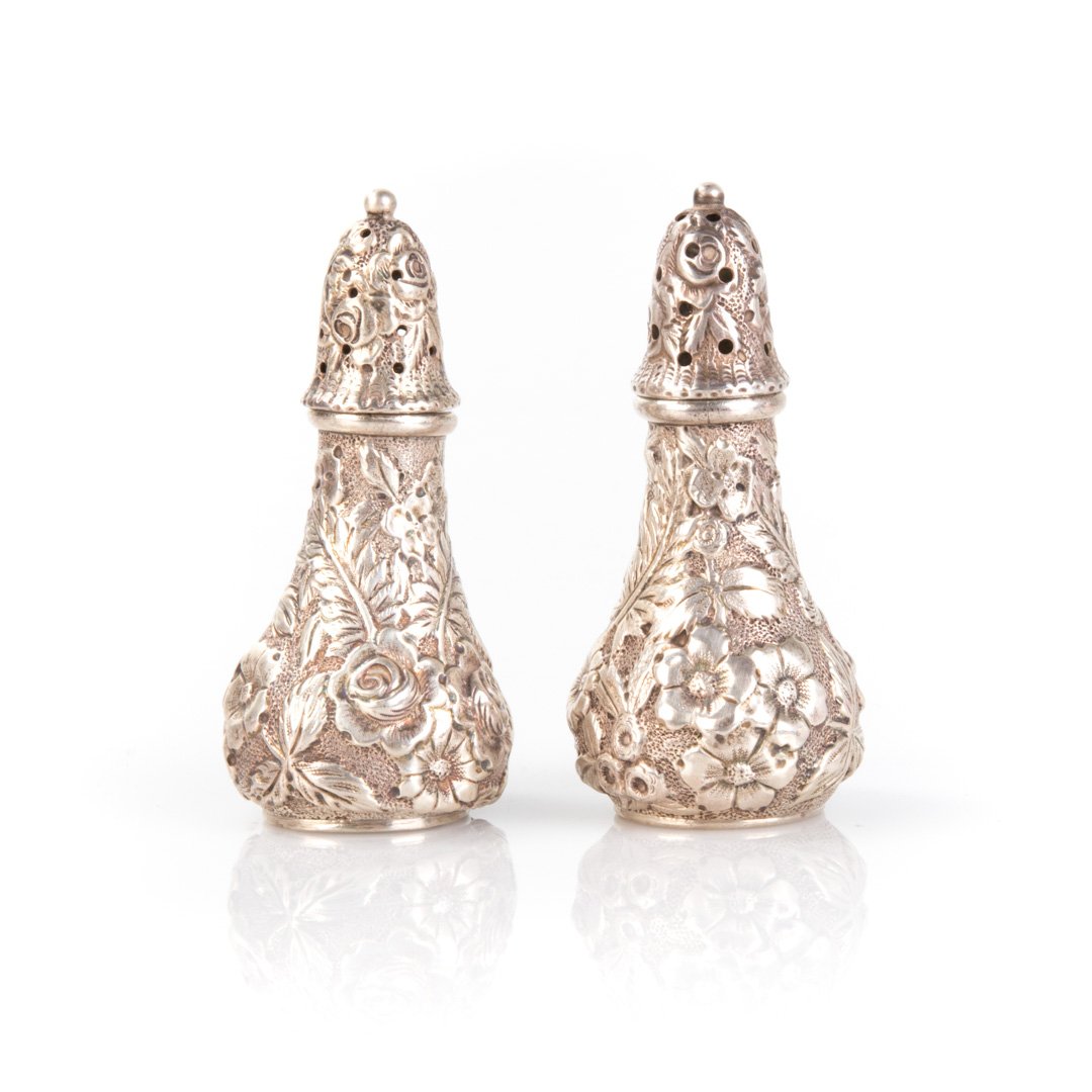 Repousse sterling silver salt & pepper shakers (1 of 4)
