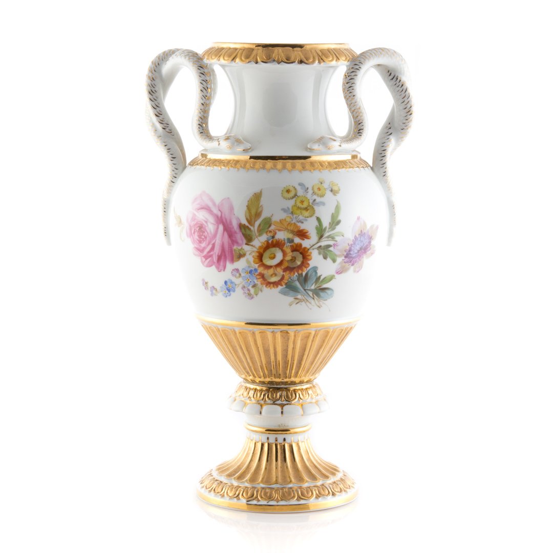 Meissen porcelain classical style urn (1 of 5)