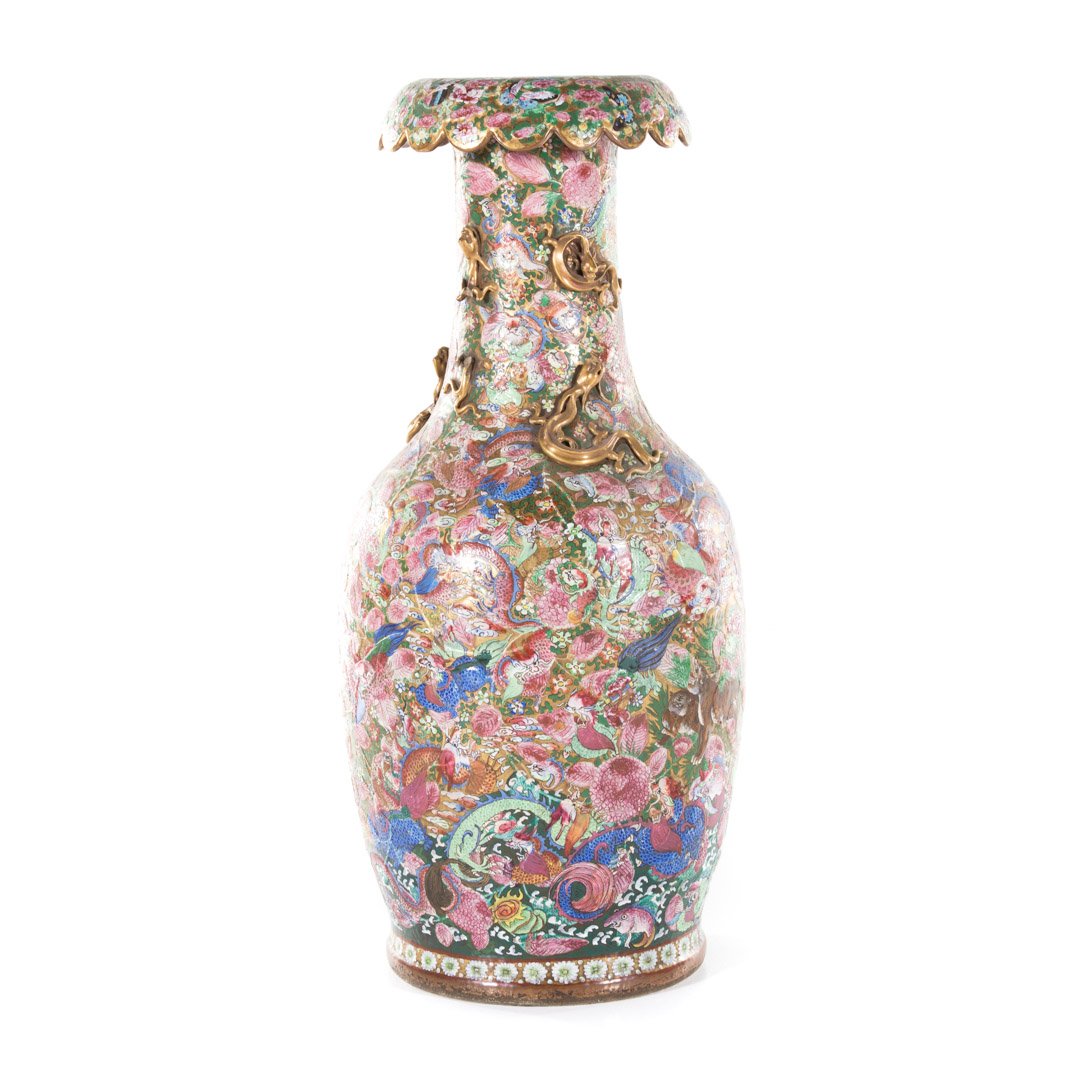 Chinese Export Famille Rose palace vase (1 of 6)