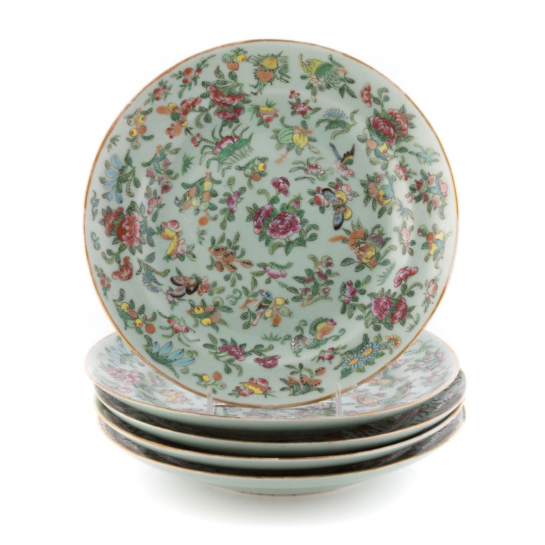 Five Chinese Export Famille Rose dinner plates (1 of 2)