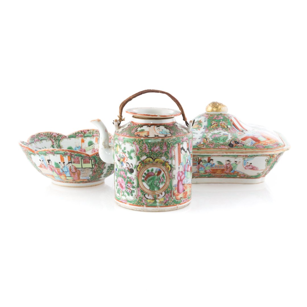 3 Chinese Export Rose Medallion serving articles (1 of 8)