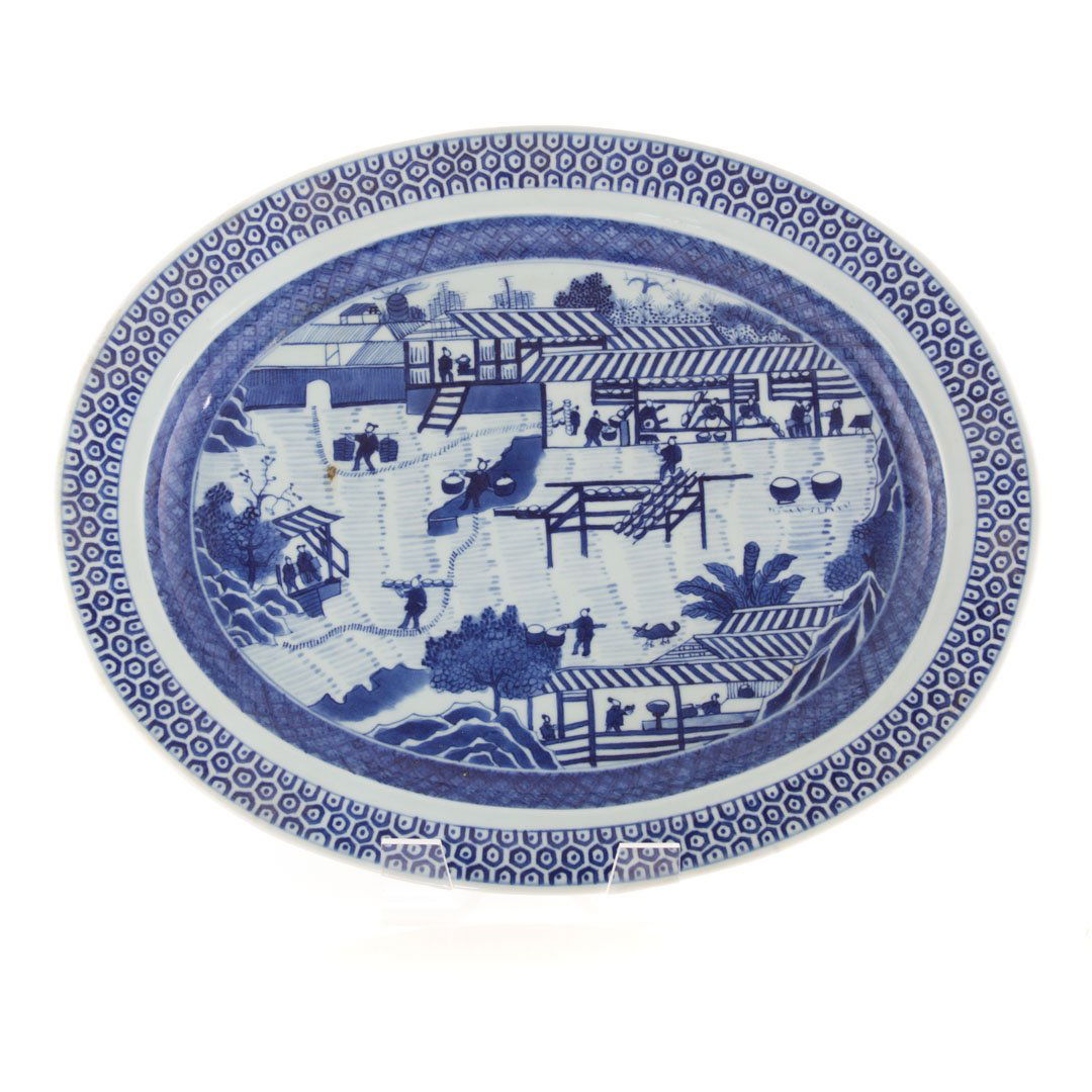 Chinese Export blue & white porcelain oval platter (1 of 4)
