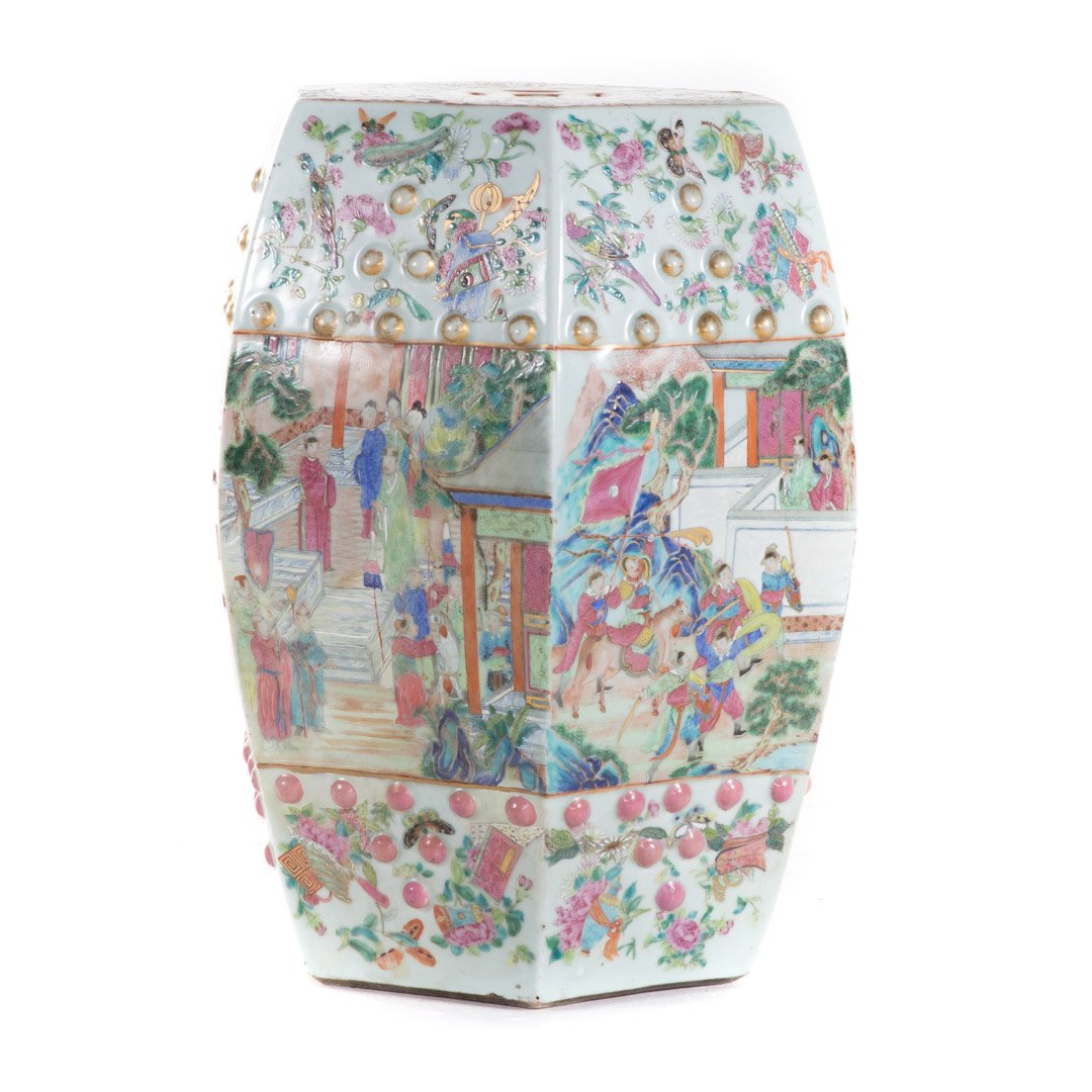 Chinese Export Rose Mandarin garden seat (1 of 6)