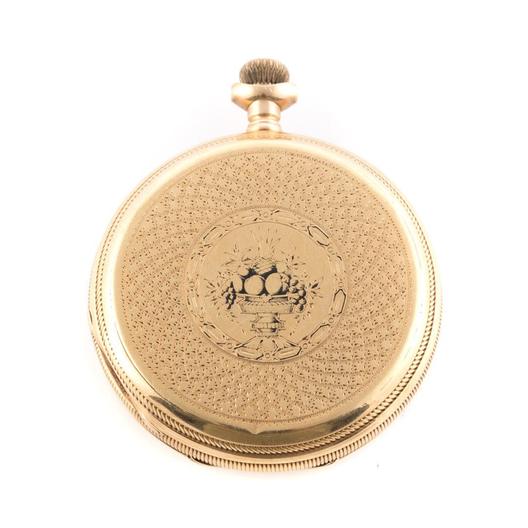 An 18K Gent's Waltham Pocket Watch (1 of 5)