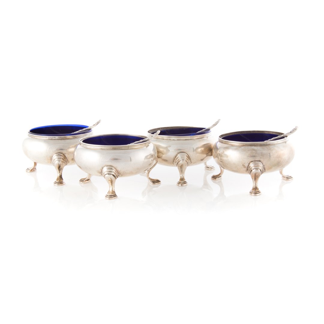 Set of 4 sterling silver master salts and spoons (1 of 5)