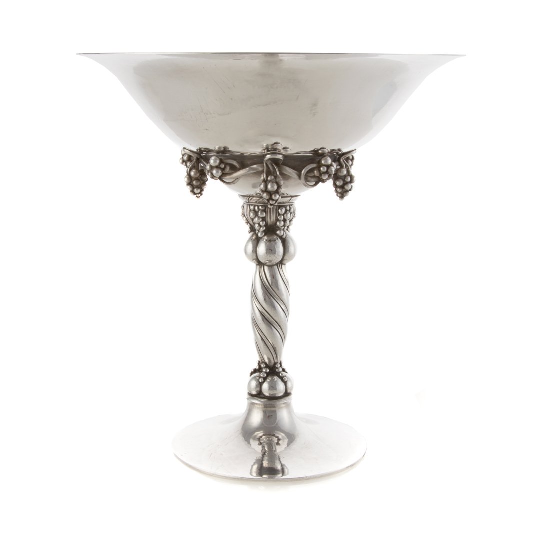 Large Georg Jensen Grape pattern sterling compote (1 of 7)