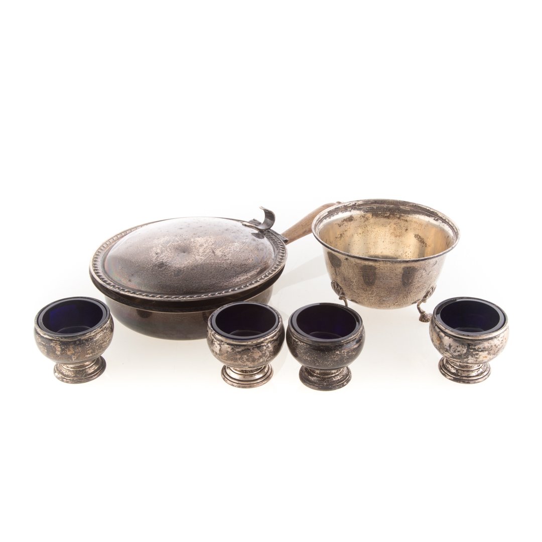 A collection of sterling silver holloware (6) (1 of 4)