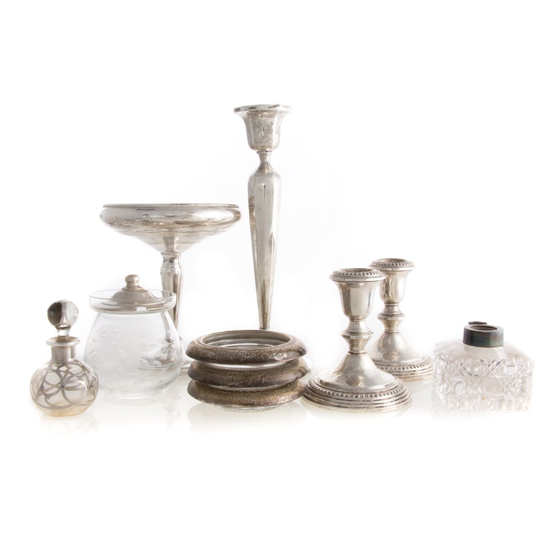 A collection of weighted sterling & glass items 10 (1 of 6)