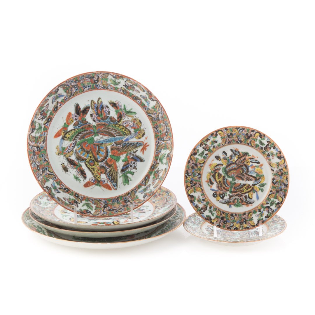 Five Chinese Export Black Butterfly plates (1 of 4)