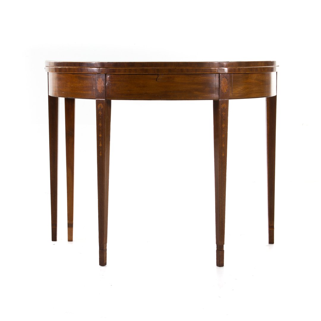 Federal inlaid mahogany flip-top games table (1 of 4)