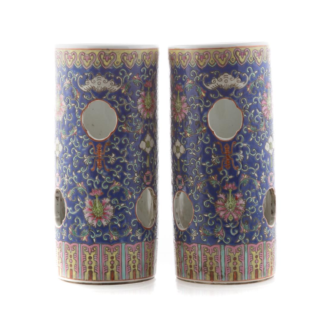 Pair of Chinese Export porcelain hat stands (1 of 6)