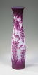 Große Vase mit Glyzinen