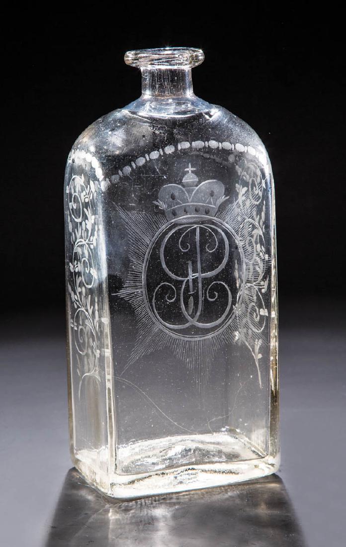Rechteckflasche mit Monogrammkartusche ''EP I'' (1 of 1)