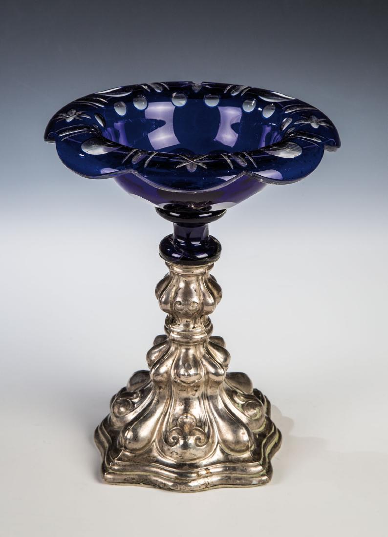 Schale auf Silberfuß (1 of 1)