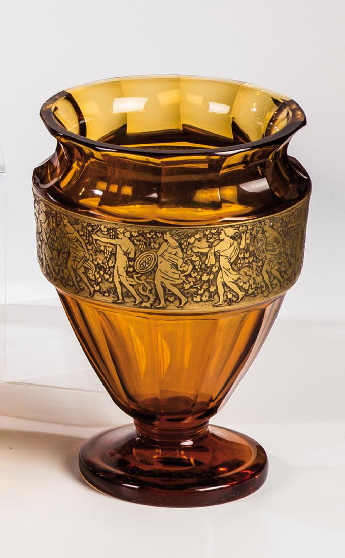 Vase mit Amazonen (1 of 1)