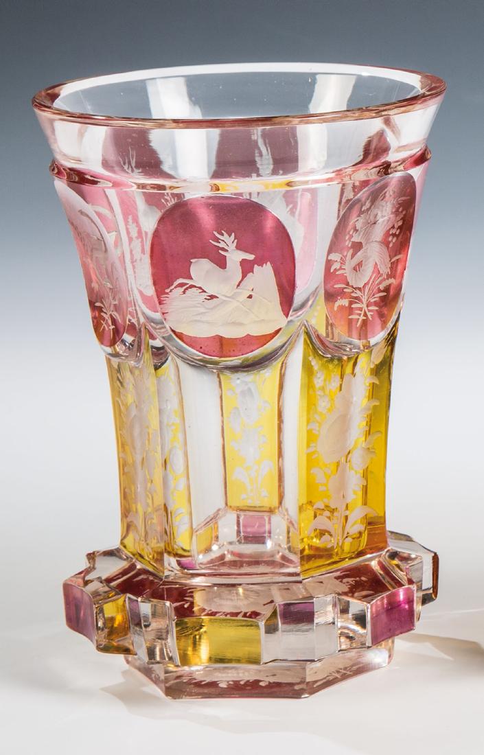 Becher mit Tieren und Allegorien (1 of 1)