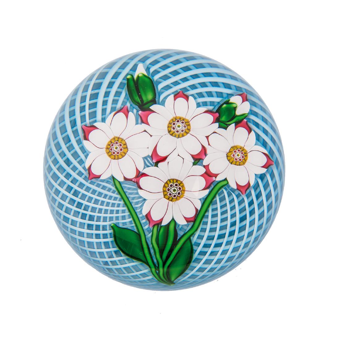 Briefbeschwerer mit Blumenstrauß (1 of 1)