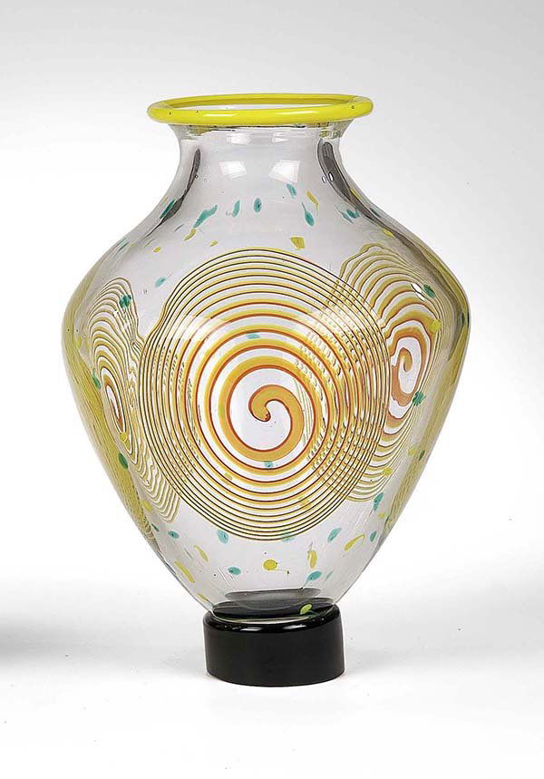 Vase Dei Solari Salviati Murano Glass 1993 Modern: NOTE: FOR ENGLISH DESCRIPTION, CONDITION REPORT AND ADDITIONAL PICTURES ARE AVAILABLE PLEASE CONTACT US Arch. Giovanni Levanti (Entwurf), Salviati & Co., Murano, 1993 - Farbloses Glas. Mit spiralförm