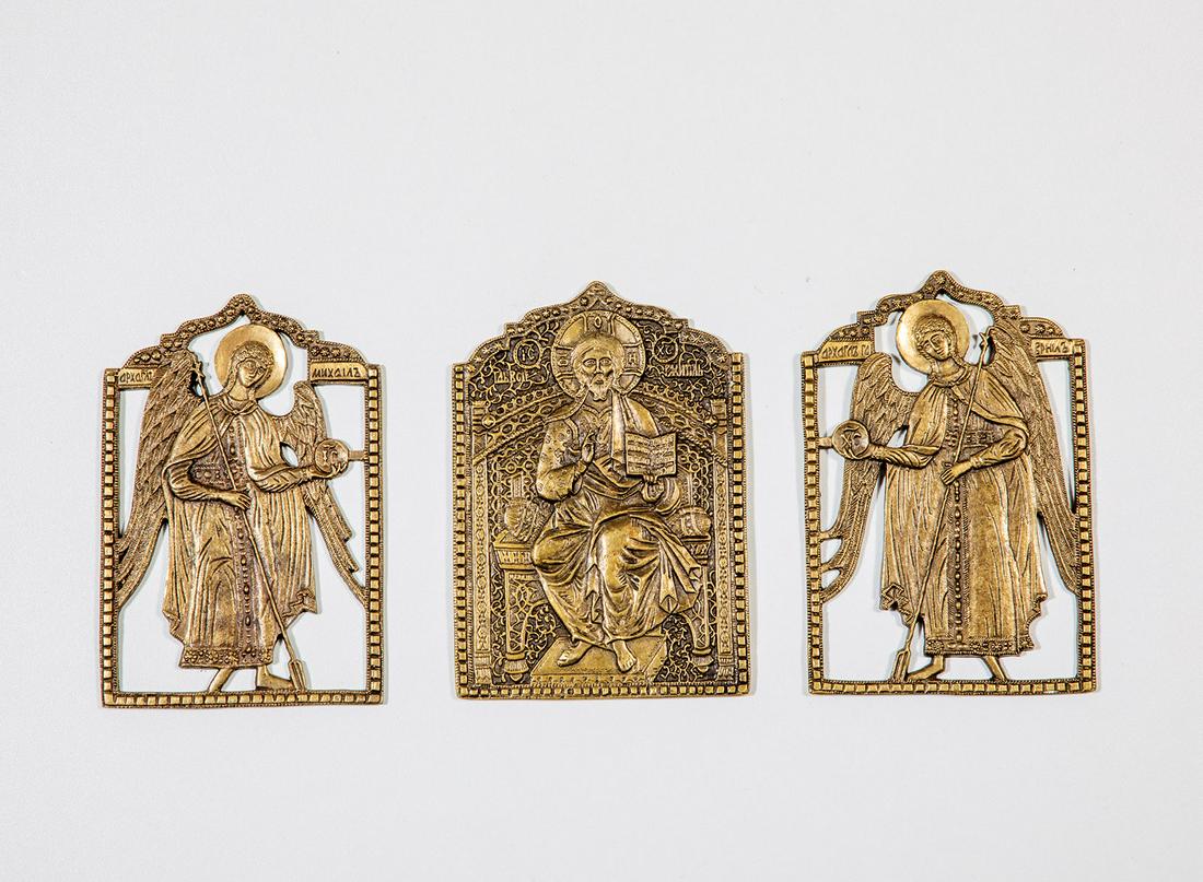 Drei Bronzeikonen: Christus umgeben von Erzengel (1 of 1)