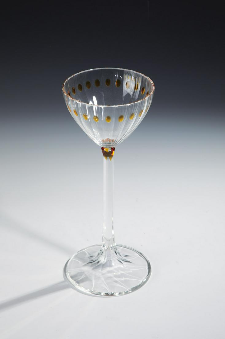 Seltenes Weinglas (1 of 1)