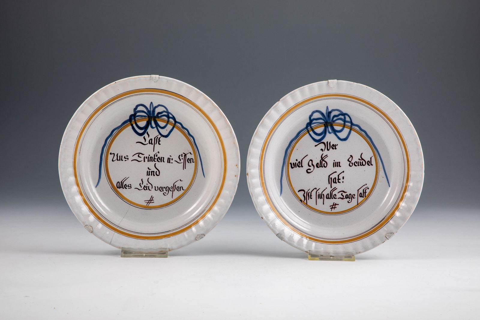 Zwei Spruchteller (1 of 1)