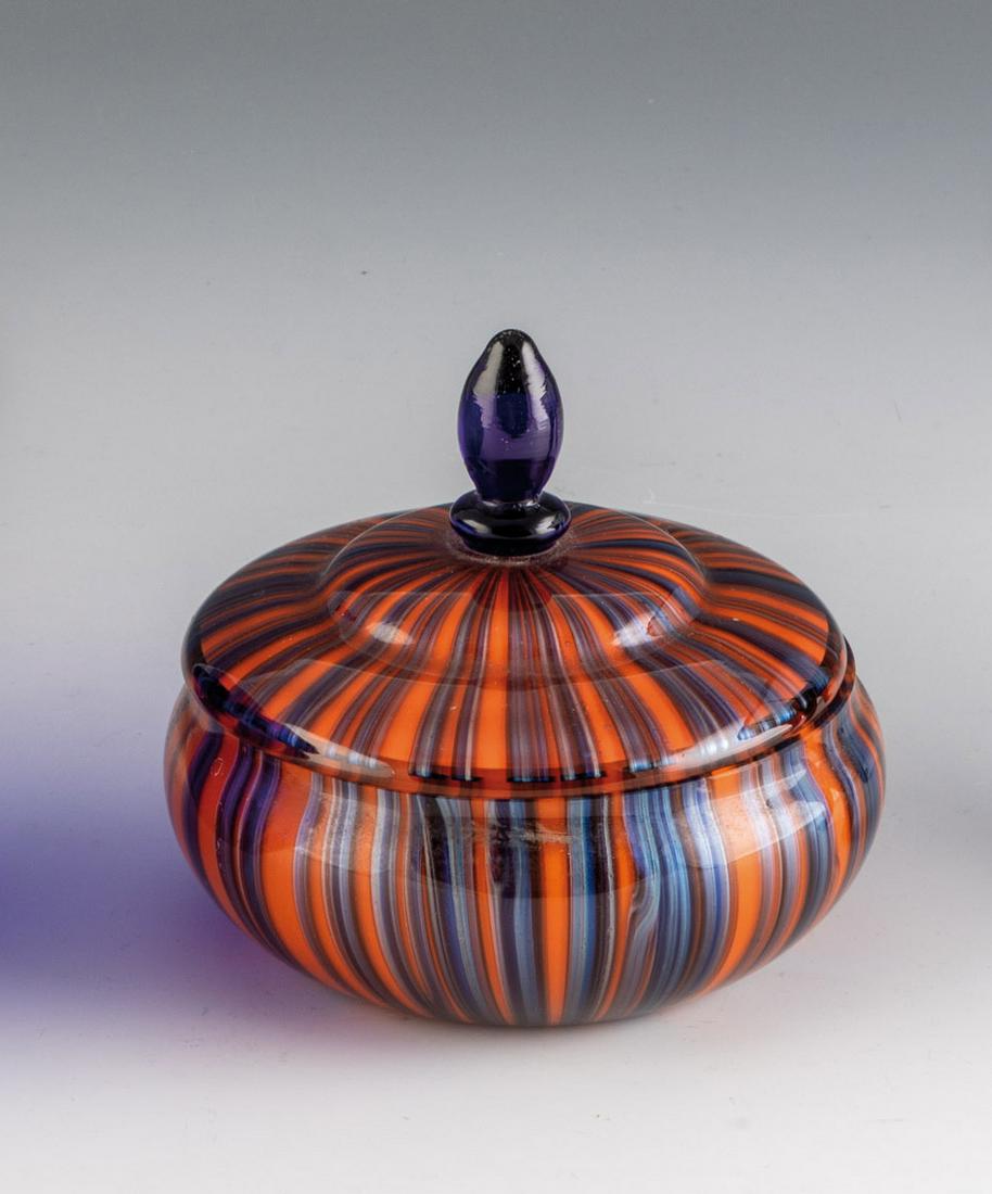 Seltene Deckeldose ''Titania'' (1 of 1)