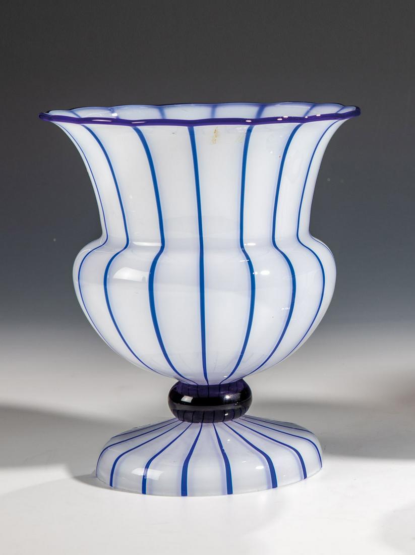 FuÃŸvase ''Opal mit blauen Streifen Ausf. 157'' (1 of 1)