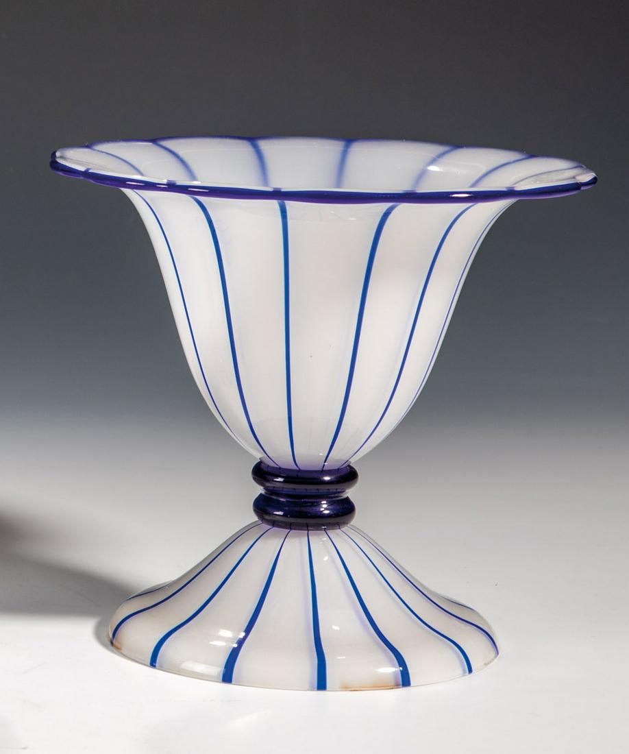 FuÃŸvase ''Opal mit blauen Streifen Ausf. 157'' (1 of 1)