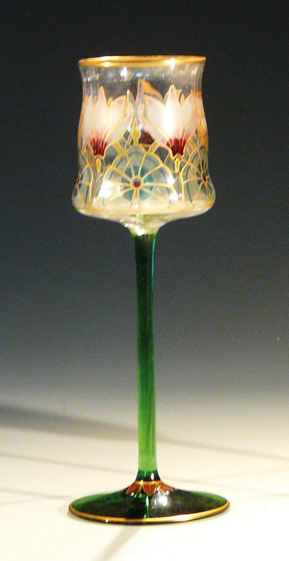 StÃ¤ngelglas mit Alpenveilchen (1 of 1)