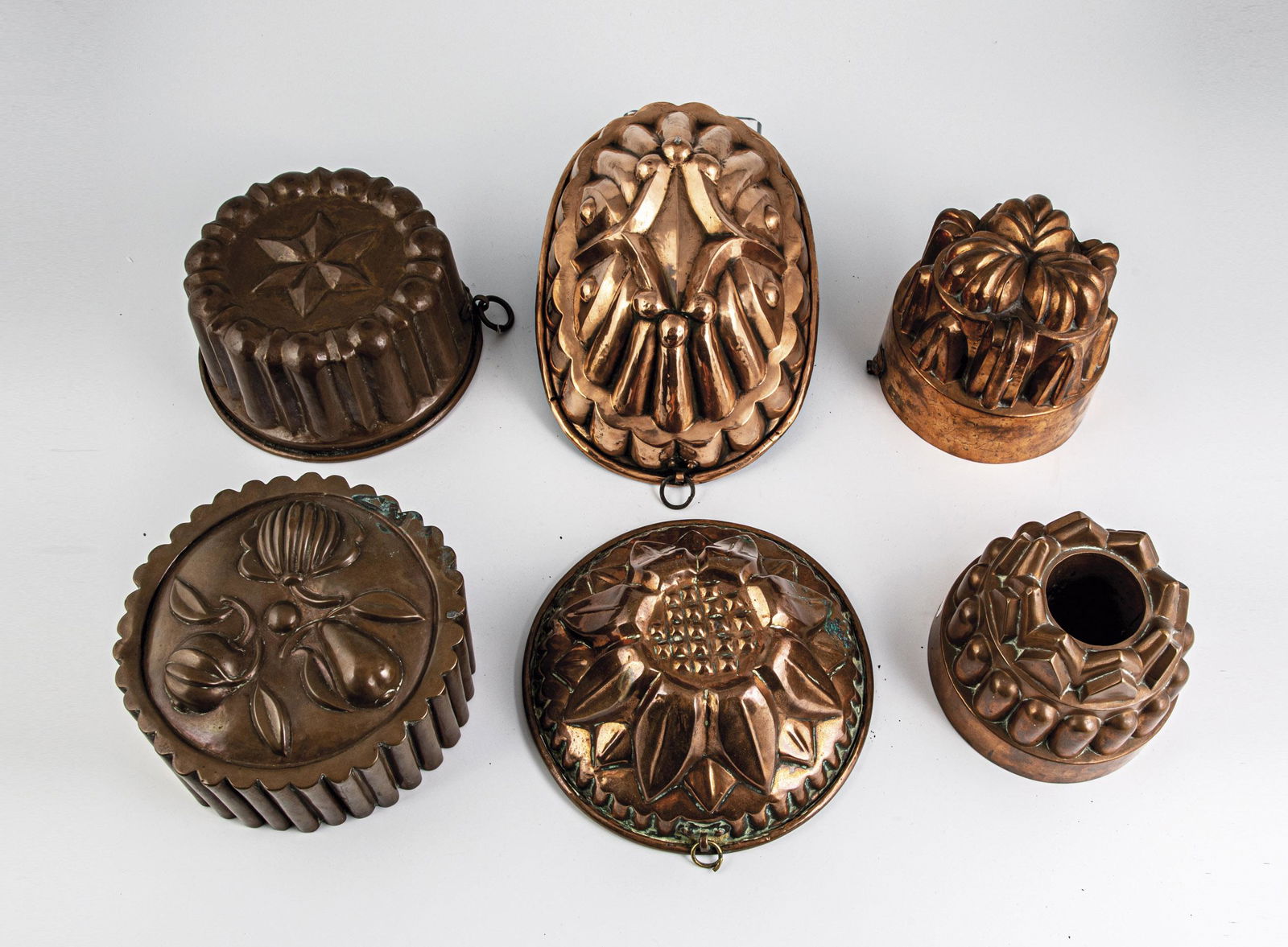 Sechs verschiedene Backformen (1 of 1)