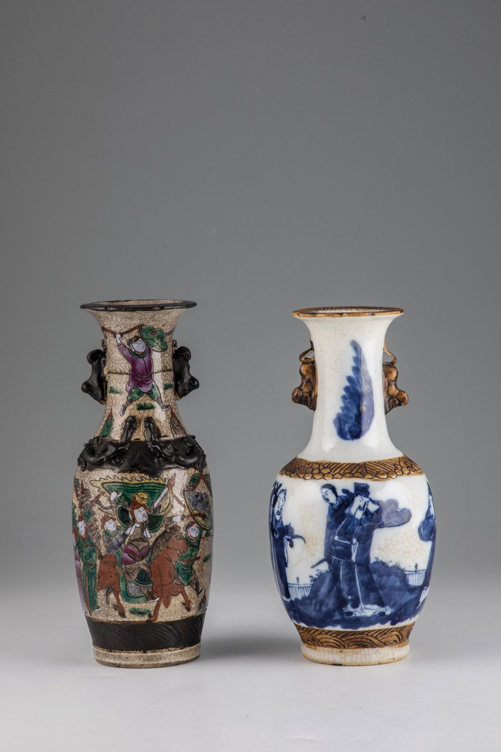 Konvolut: Zwei Vasen (1 of 1)