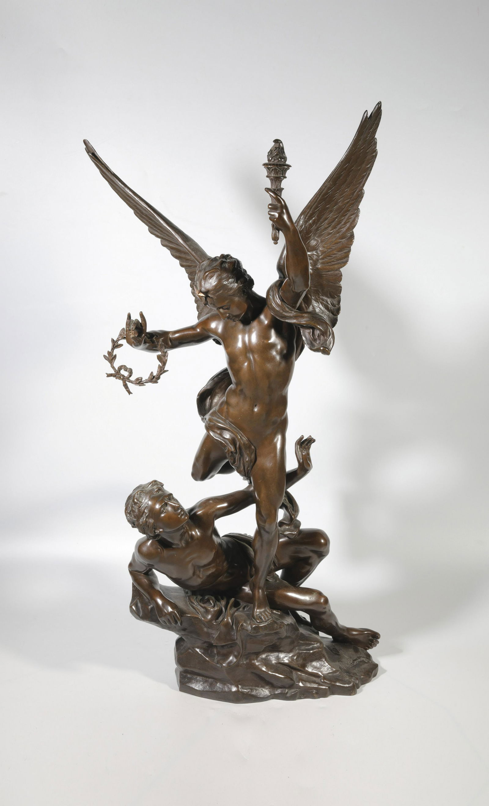 Charles Vital-Cornu: Charles Vital-Cornu 1851 Paris - 1927 ''La Victoire triomphante'' - the genius of victory. Bronze brown patinated. Signed on the plinth. H. 98 cm. Laurel wreath loose.