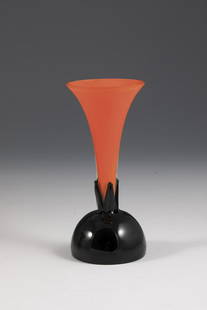 Vase: Vase Michael Powolny (design), Loetz Wwe., Klostermühle, c. 1914 Colorless glass, underlaid with red opal. The set foot in black-violet, at the top extended into four strong relief pointed leaf-sha