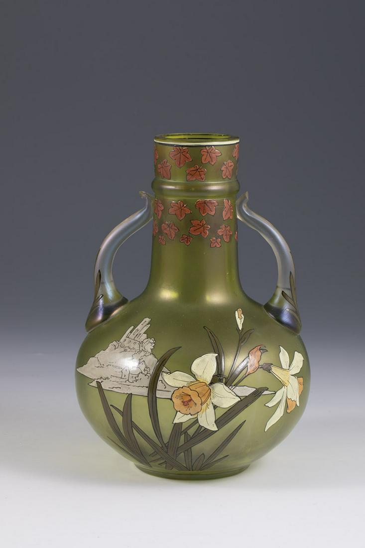 Vase with castle and daffodils (1 of 1)