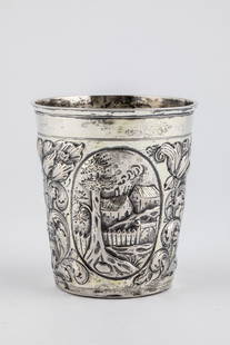 Baroque cup: Baroque cup Dessau, around 1680 silver. On the wall in three oval medallions tree-covered landscapes with houses. Between the medallions flowers and foliage.Bottom stamped with city and unknown