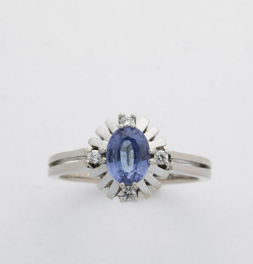 Tanzanite ring with diamonds (1 of 1)