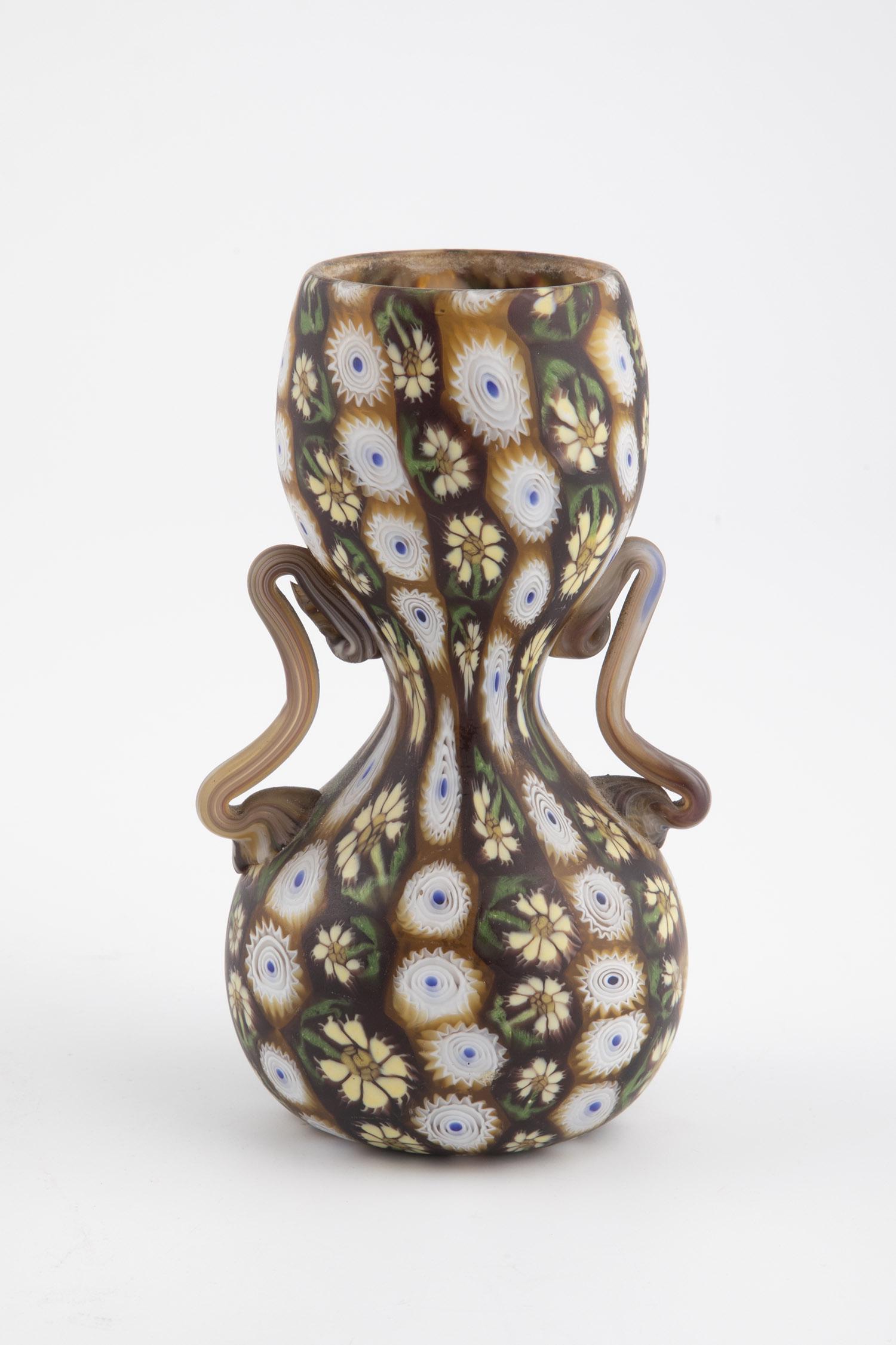 Ornamental handle vase ''Murrine floreali'' (1 of 1)