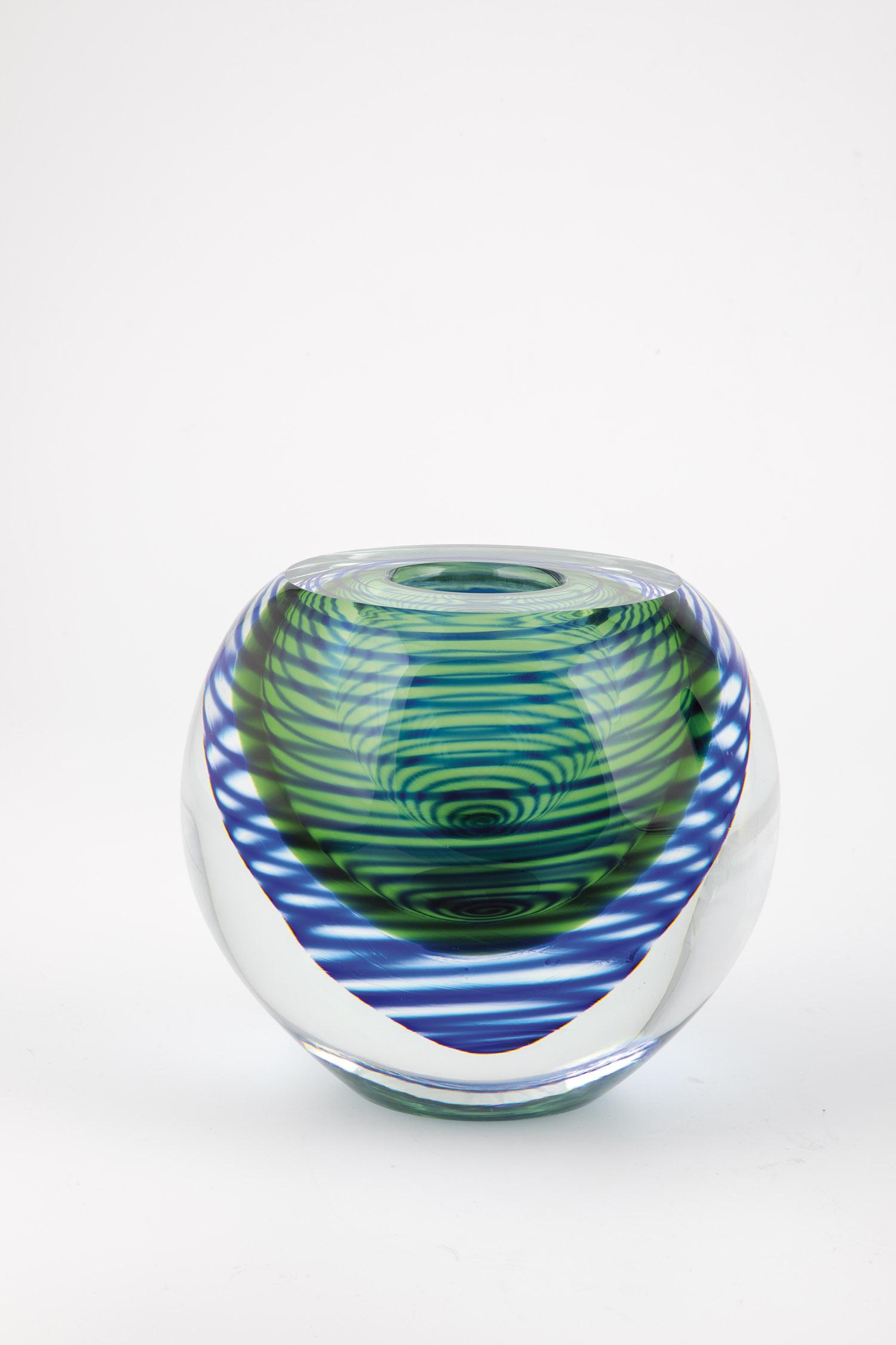 Spherical vase (1 of 1)