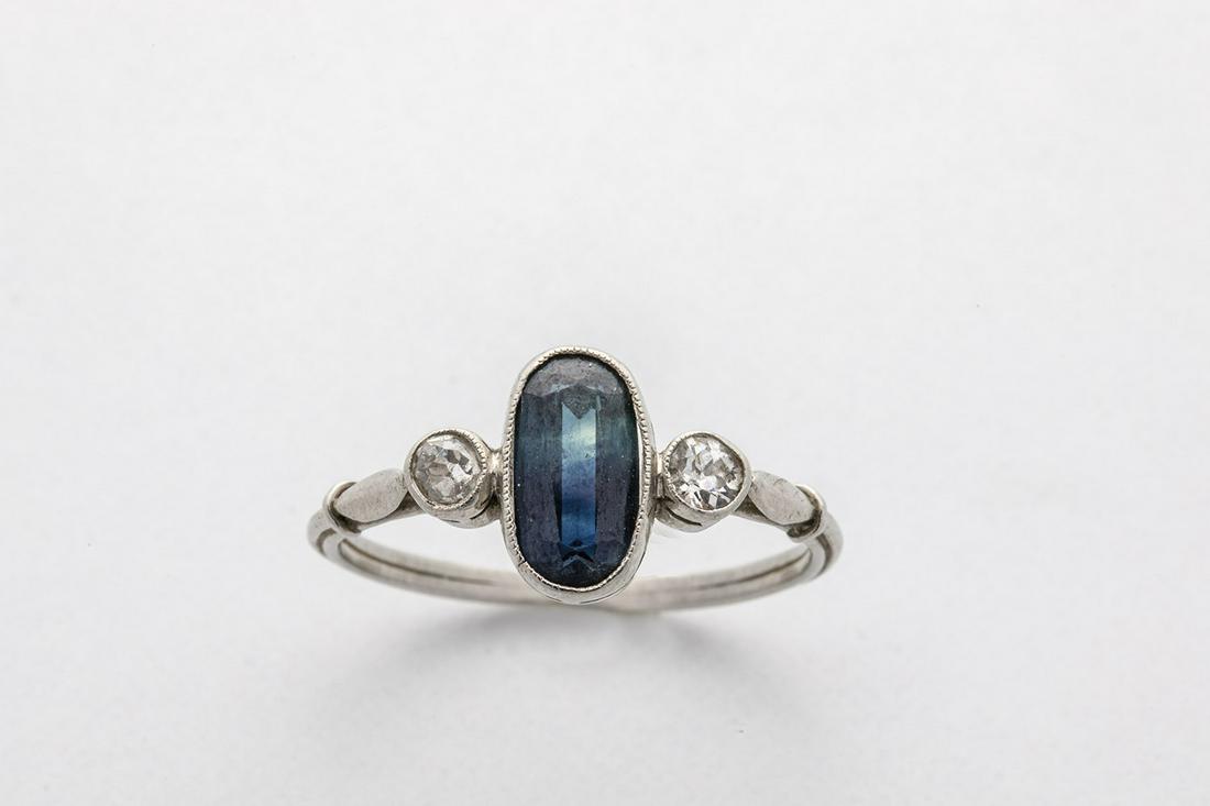 Sapphire diamond ring (1 of 1)