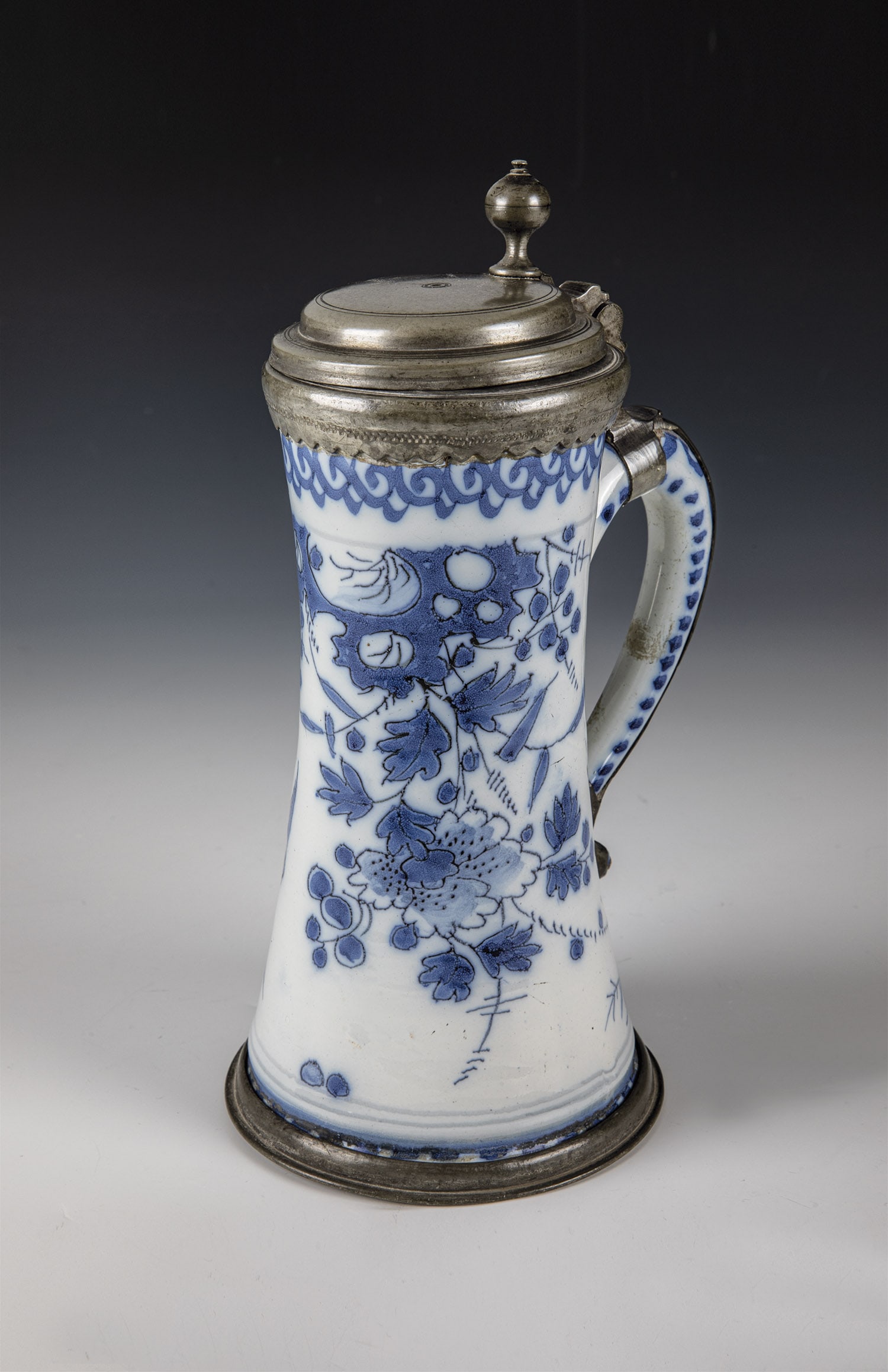 Museum Lidded Jug (1 of 2)