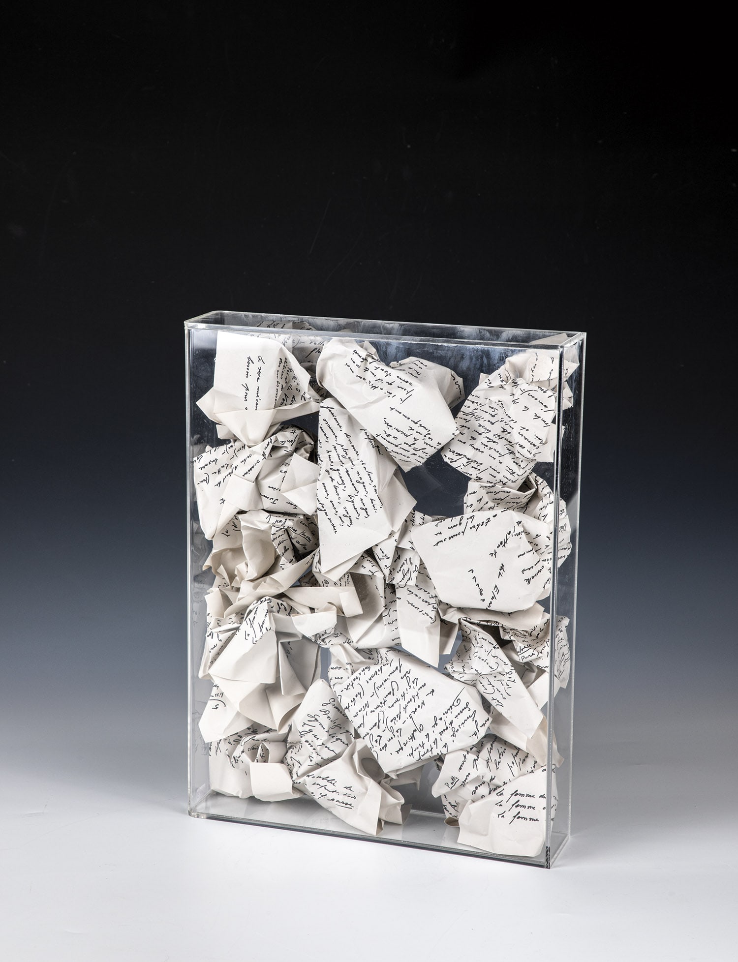 Fernandez Arman: Fernandez Arman 1928 Nice - 2005 New York Arman, whose real name was Armand Pierre Fernandez (1928-2005), was a French-American artist who was one of the leading representatives of the Nouveau Réalis