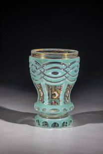 Foot cup with double overlay: Double-cased foot cup Bohemia, M. 19th century Colourless glass with agatinopal and uranium-containing lime green overlay. Rich cut decoration with gold-heightened, impasto opaque enamel painting: