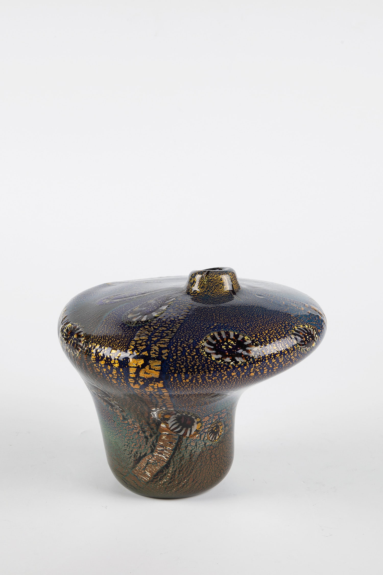 Vase ''Yokohama'': Vase ''Yokohama'' Aldo Nason (design), Arte Vetreria Murano (A.VE. M), Murano, around 1958 Colourless glass. Scattered between the layers is melted white-brown murrine and cracked gold or silver metal