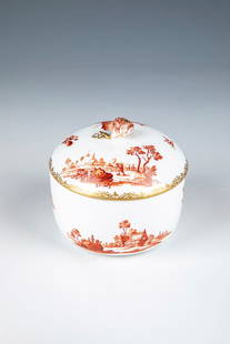 Lidded jar: Lidded box Meissen, end of the 18th century round shape. On the cylindrical wall, which is abyssed at the base, there are a peasant genre scenes on a landscape island and a shopping scene,
