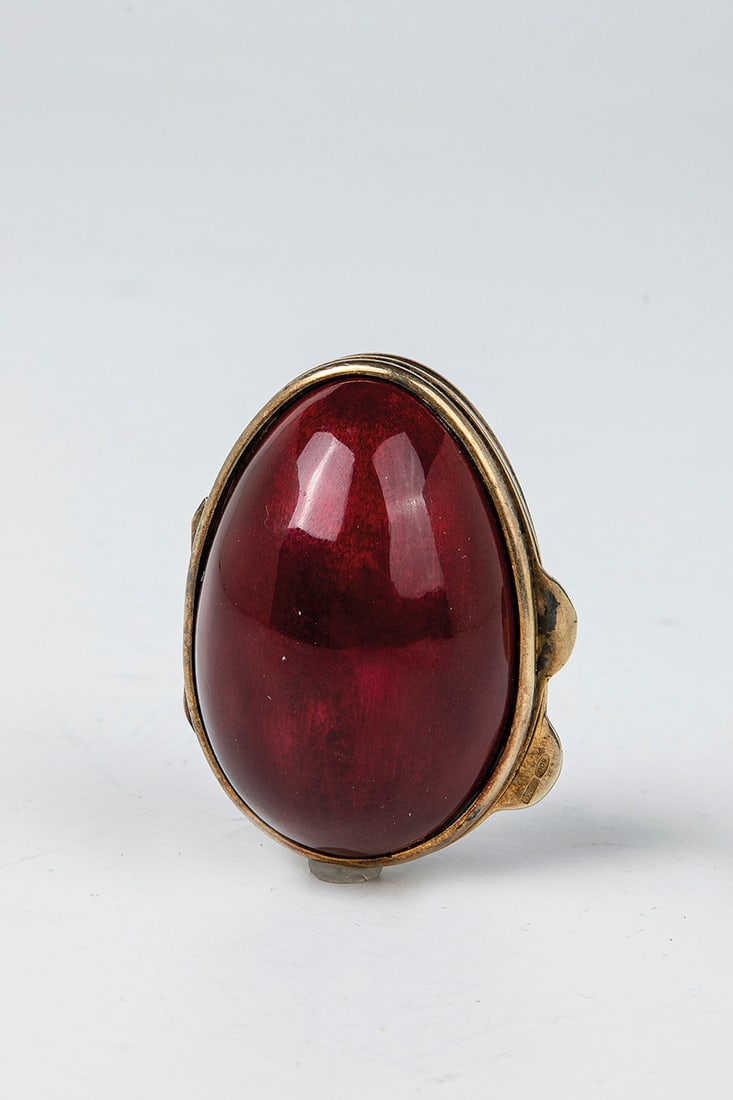 Silver Egg Dose (1 of 1)