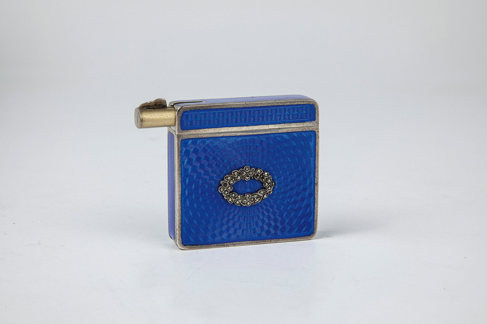 Powder box in the style of Fabergé (1 of 1)