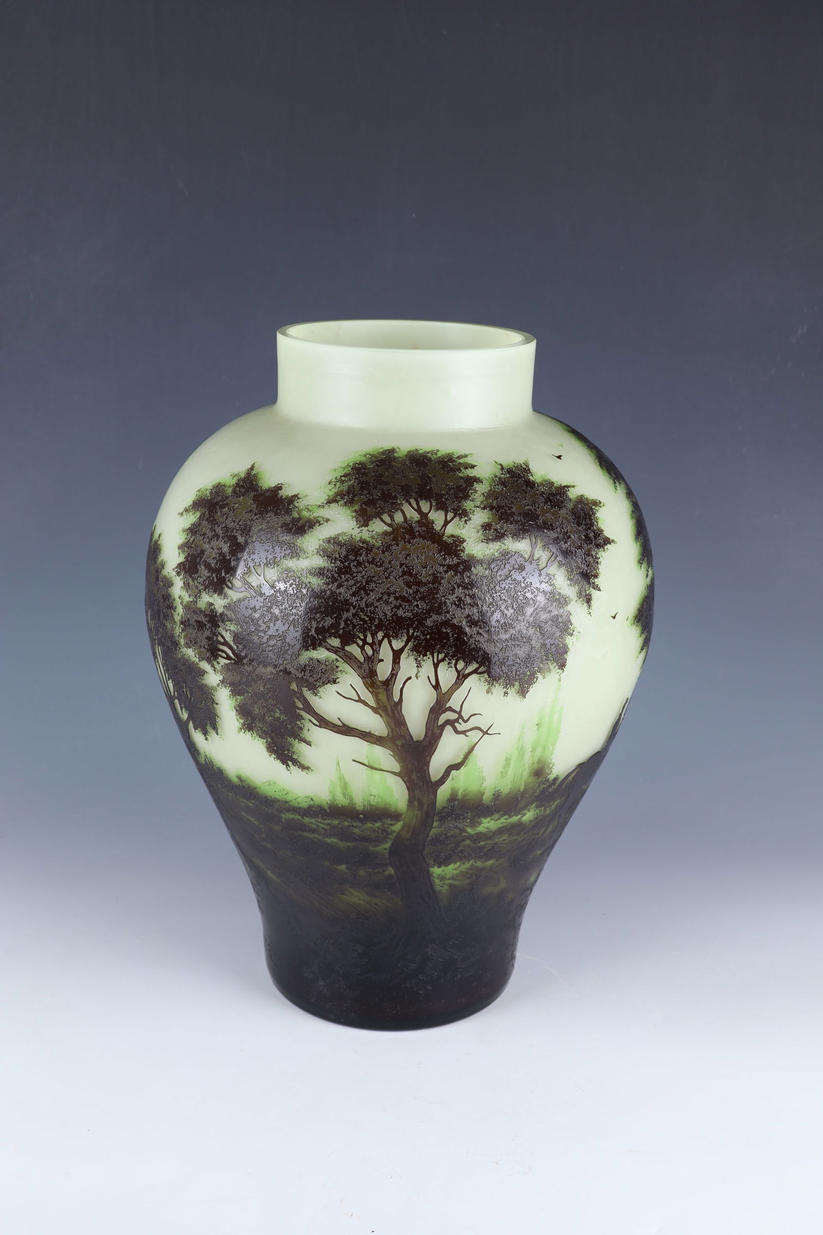 Vase with riders: Vase with riders Loetz Wwe., Klostermühle, dated ''17.3.1927'' Colourless glass with delicate green opal underlay, grass green and brown overlay. Etched decoration in relief: elegantly dressed riding